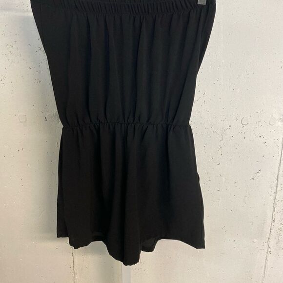 3 for $30 TYCHE Black Strapless Romper - Picture 2 of 5